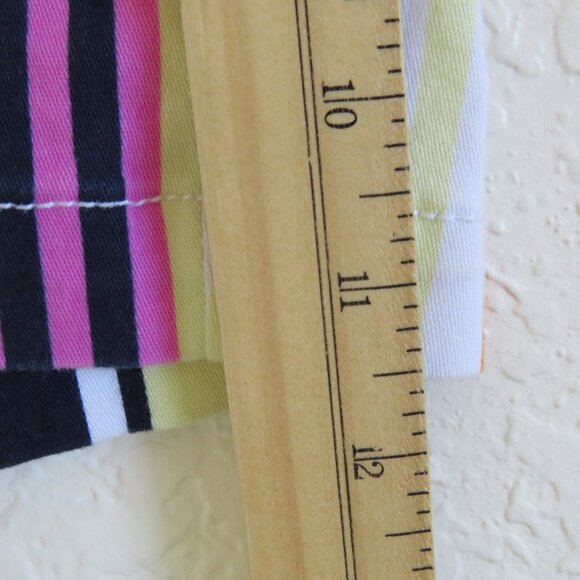 a.n.a.* Women's 1" Belt Loop Multipocketed Hidden Closure Stripe Shorts~ Size 6 - Picture 10 of 11